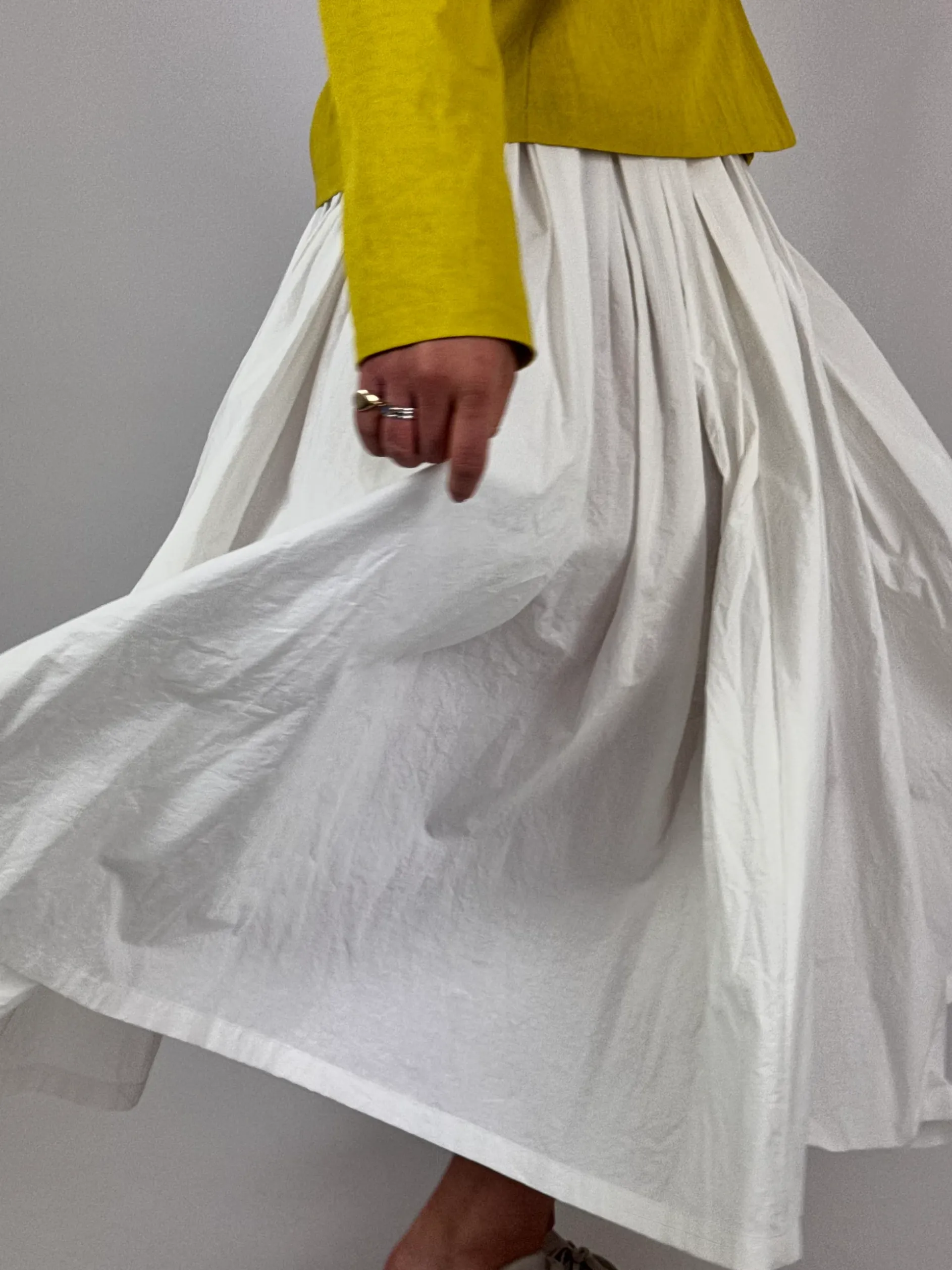 Apuntob 1900 Skirt Milk