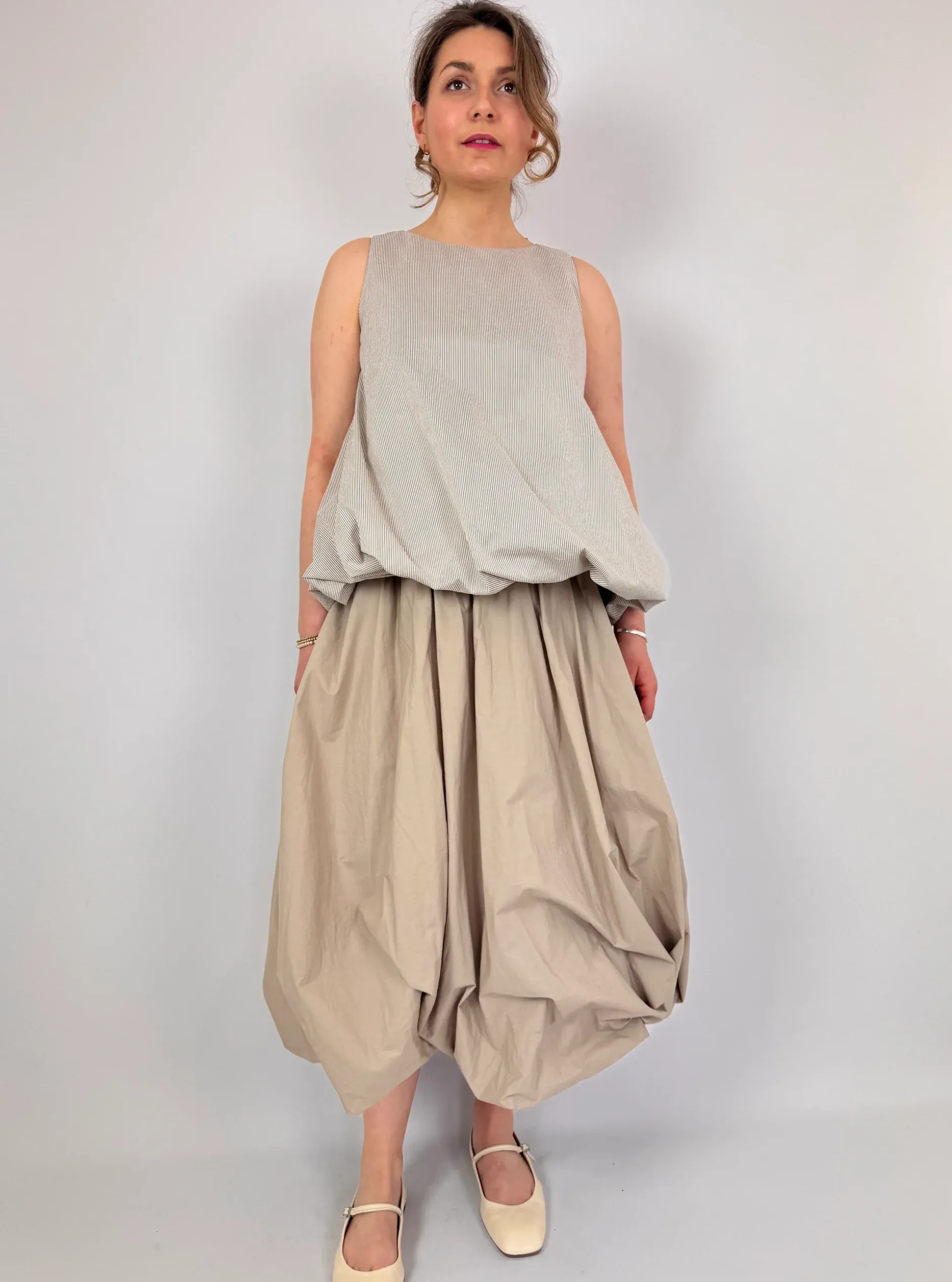 Apuntob 1925 Skirt Sand