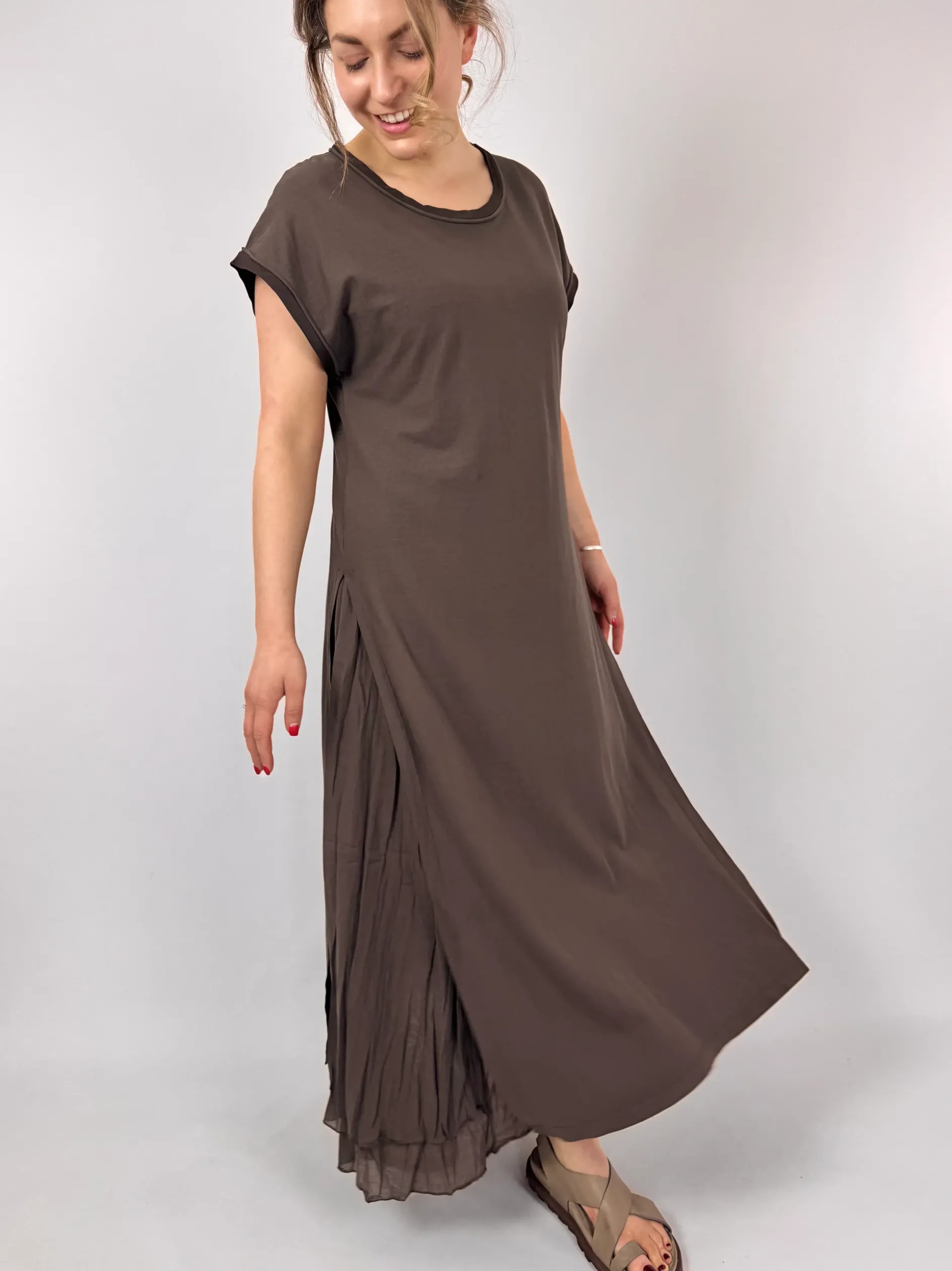 European Culture 1250 Dress Brown