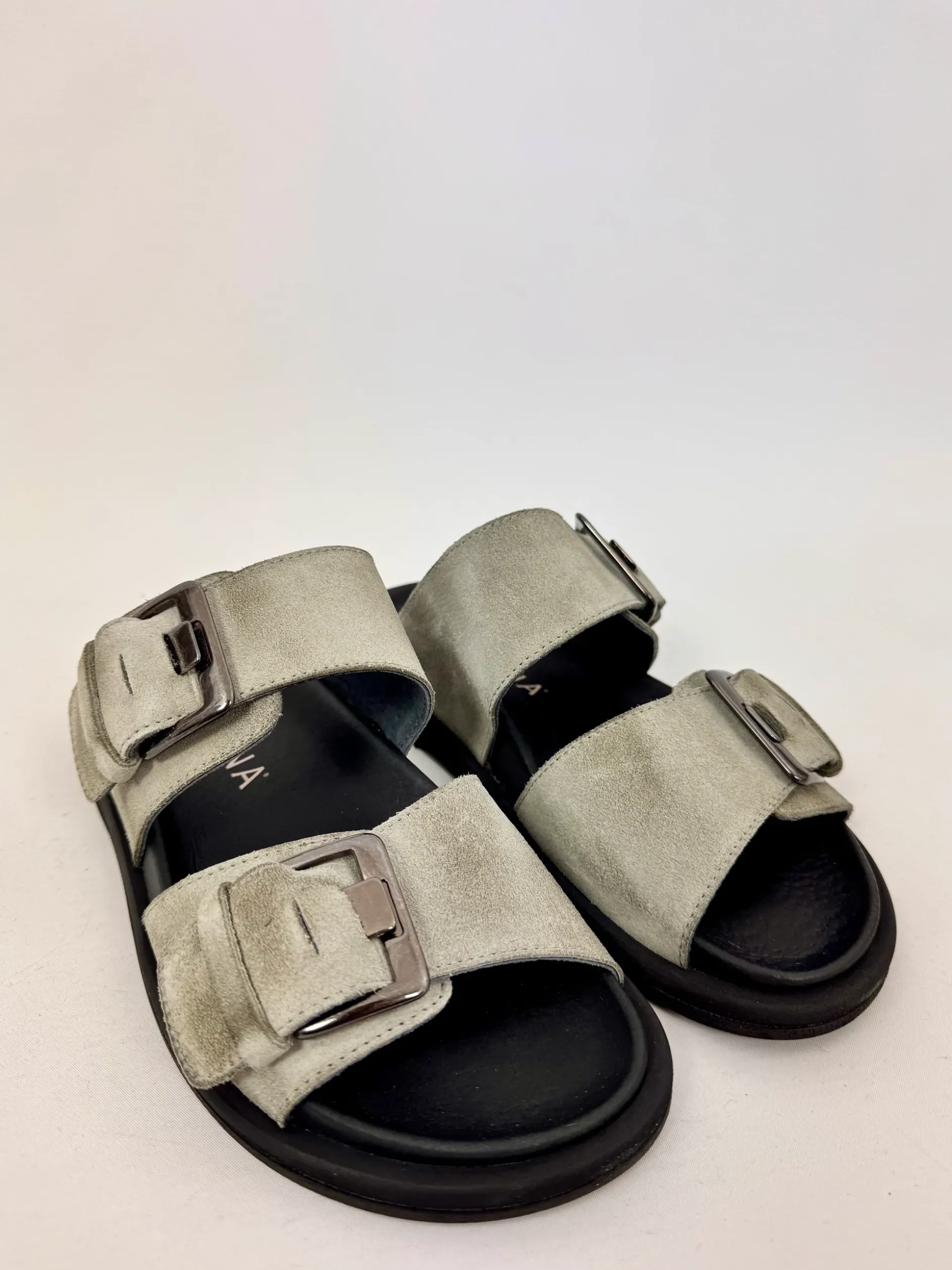 Lofina 7183 Sandals Sand