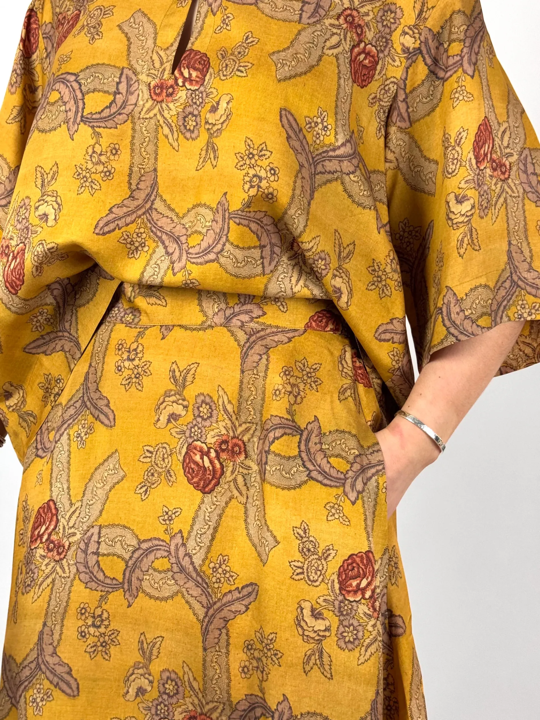 Tapis Noir Cali Blouse Yellow