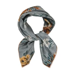 Tapis Noir Small Classical Blue Flower Scarf