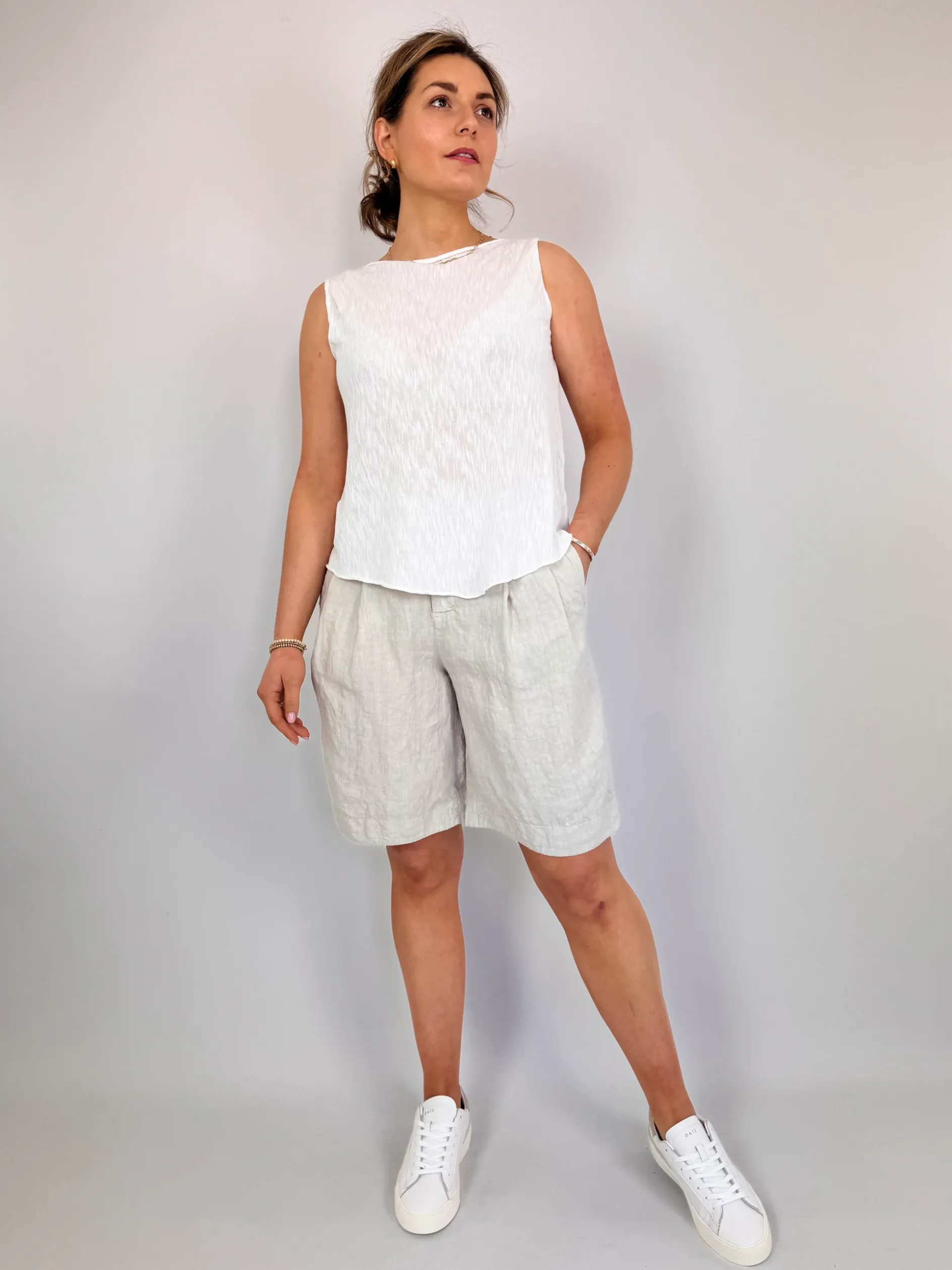 Transit Par-Such 5400 Top White